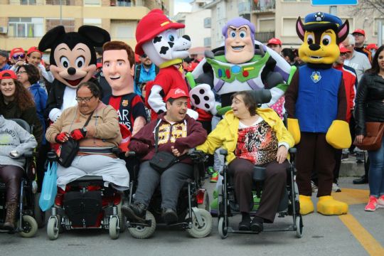 LA PEA BARCELONISTA DE TOTANA COLABORA EN LA VIII CARRERA POR LAS ENFERMEDADES RARAS DE PETRER