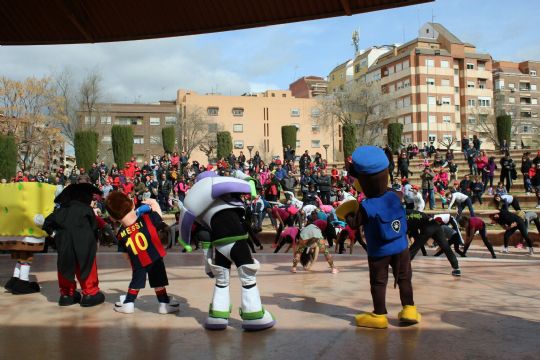 LA PEA BARCELONISTA DE TOTANA COLABORA EN LA VIII CARRERA POR LAS ENFERMEDADES RARAS DE PETRER