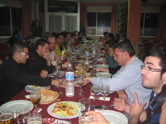 LA PEÑA BARCELONISTA DE TOTANA PARTICIPA EN EL PRIMER TRIANGULAR DE NAVIDAD.