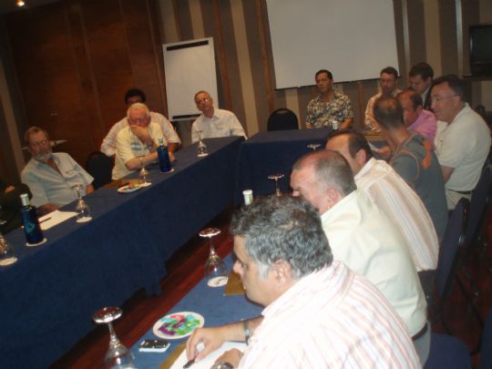 LA PB TOTANA PARTICIPA EN UNA REUNION DE LA FEDERACION DE PEÑAS BARCELONISTAS DE LA REGION DE MURCIA CON DIRECTIVOS DEL FC BARCELONA