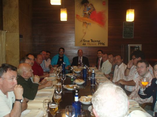 LA PB TOTANA PARTICIPA EN UNA REUNION DE LA FEDERACION DE PEÑAS BARCELONISTAS DE LA REGION DE MURCIA CON DIRECTIVOS DEL FC BARCELONA