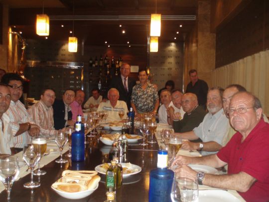 LA PB TOTANA PARTICIPA EN UNA REUNION DE LA FEDERACION DE PEÑAS BARCELONISTAS DE LA REGION DE MURCIA CON DIRECTIVOS DEL FC BARCELONA