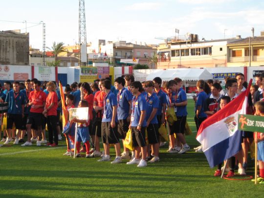 LA PB TOTANA PROMOCIONA LA XXXII TROBADA MUNDIAL DE PEAS EN EL VII TORNEO INTERNACIONAL DE FUTBOL INFANTIL CIUDAD DE TOTANA.