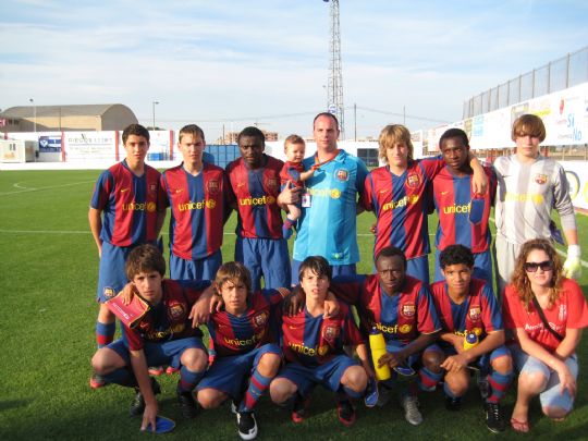 LA PB TOTANA PROMOCIONA LA XXXII TROBADA MUNDIAL DE PEAS EN EL VII TORNEO INTERNACIONAL DE FUTBOL INFANTIL CIUDAD DE TOTANA.