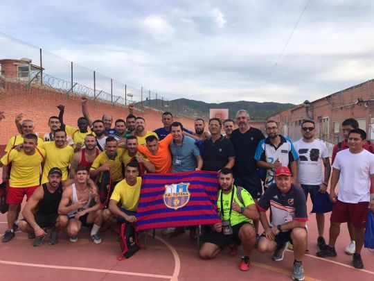 CELEBRADA CON XITO EL VIII TORNEO INTERMODULAR DE FUTBOL SALA ORGANIZADO POR LA PEA BARCELONISTA DE TOTANA EN EL CENTRO PENITENCIARIO MURCIA I