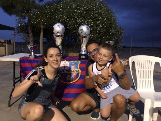 CELEBRADA CON ÉXITO LA JORNADA DE CONVIVENCIA ORGANIZADA POR LA PEÑA BARCELONISTA DE TOTANA 