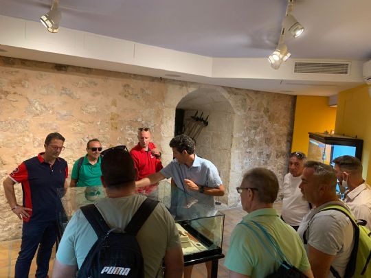 Camino hacia la reinsercin social: programa de salidas programadas