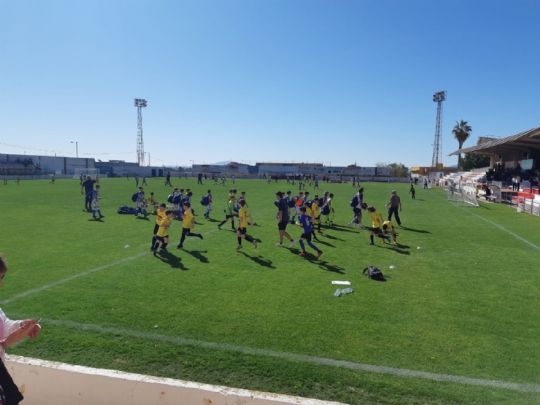  FTBOL Y SOLIDARIDAD SE DIERON LA MANO EN EL CAMPO 